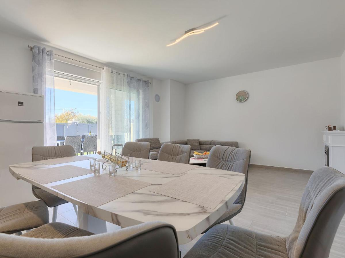 Holiday Home Villa Zirdum By Interhome Нова-Вас Экстерьер фото